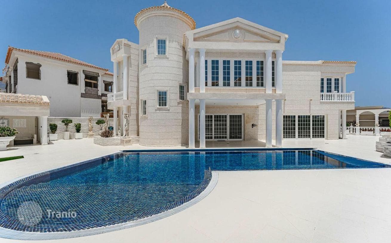 Luxury Villa with Private Pool and Garden in La Caleta, Tenerife