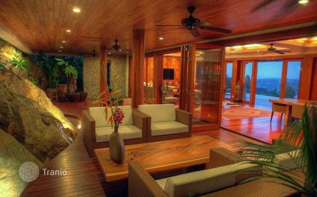 4-Bedroom Villa with Private Pool in Surin, Phuket