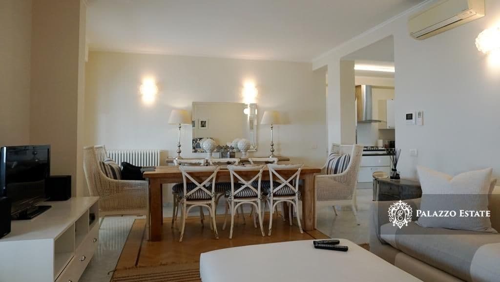 2-Bedroom Apartment in Viareggio
