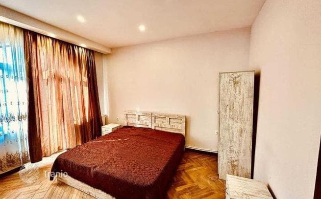 8-комнатный дом в городе 600 м² в Тбилиси (город), Грузия, фото 4