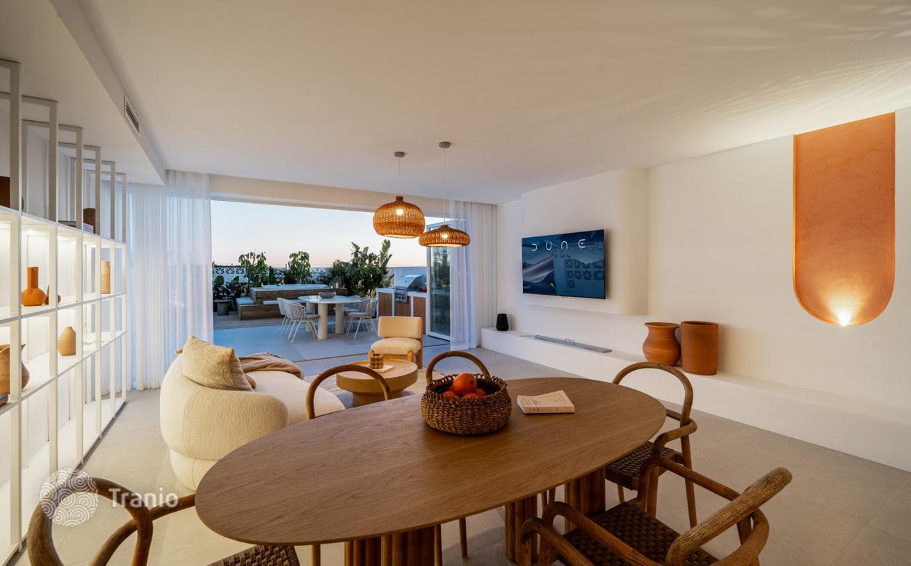 3-Bedroom Townhouse with Sea View in Alicate Playa, Marbella, photo 3