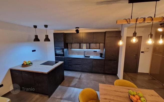 2-Bedroom Renovated Apartment with Shared Pool in Pula, photo 4