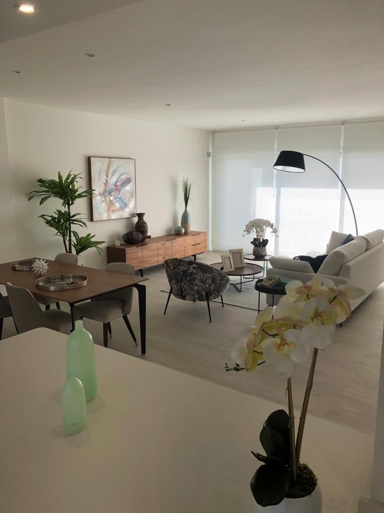 3-Bedroom Townhouse in Villamartin, photo 3