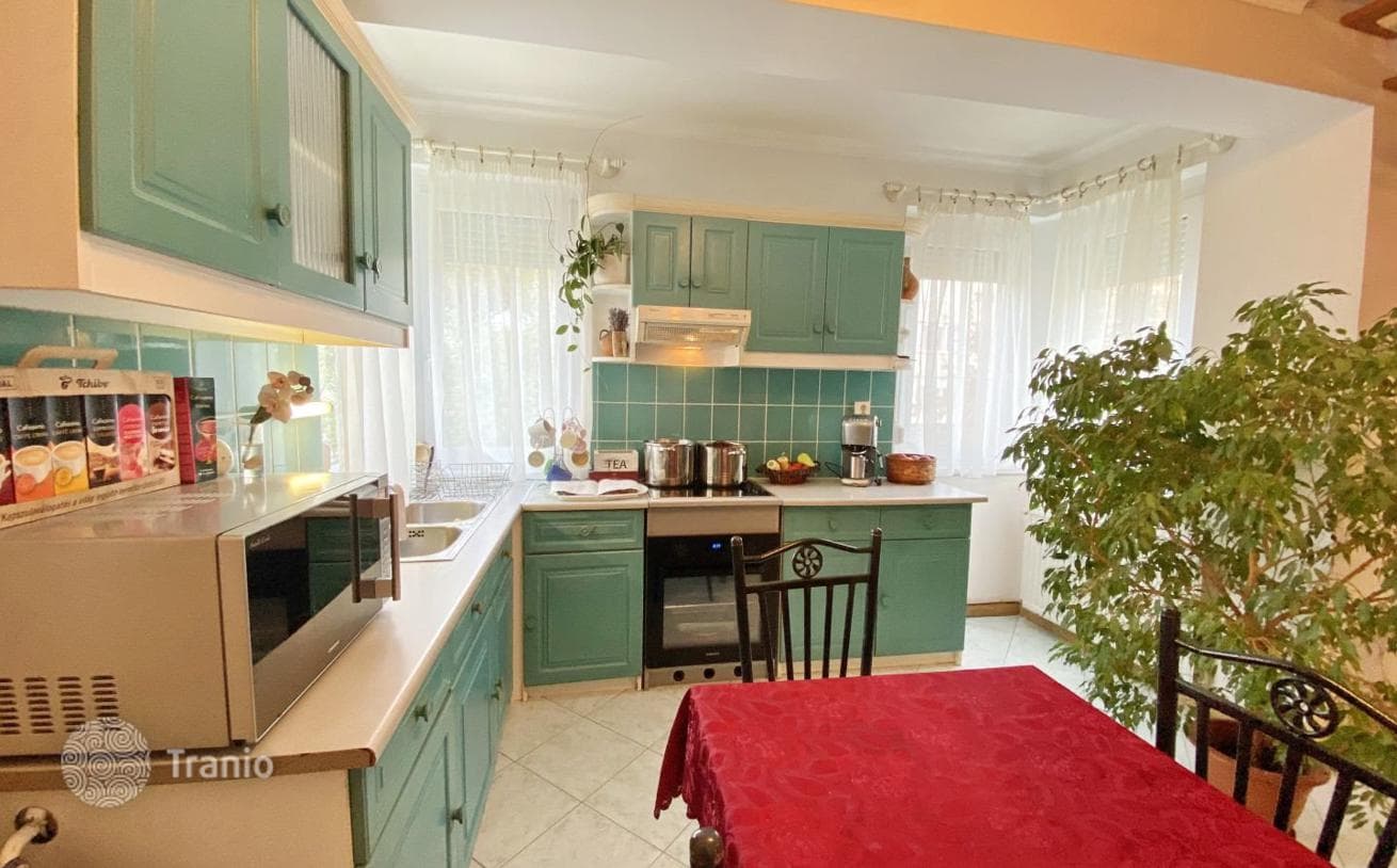 3-Bedroom Townhouse in Debrecen, Hungary