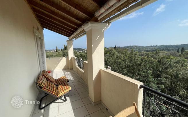4-Bedroom Apartment in Central Corfu