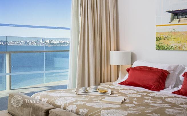 2-Bedroom Apartment with Hot Tub in Seaside Aparthotel, Setúbal, Portugal, photo 3