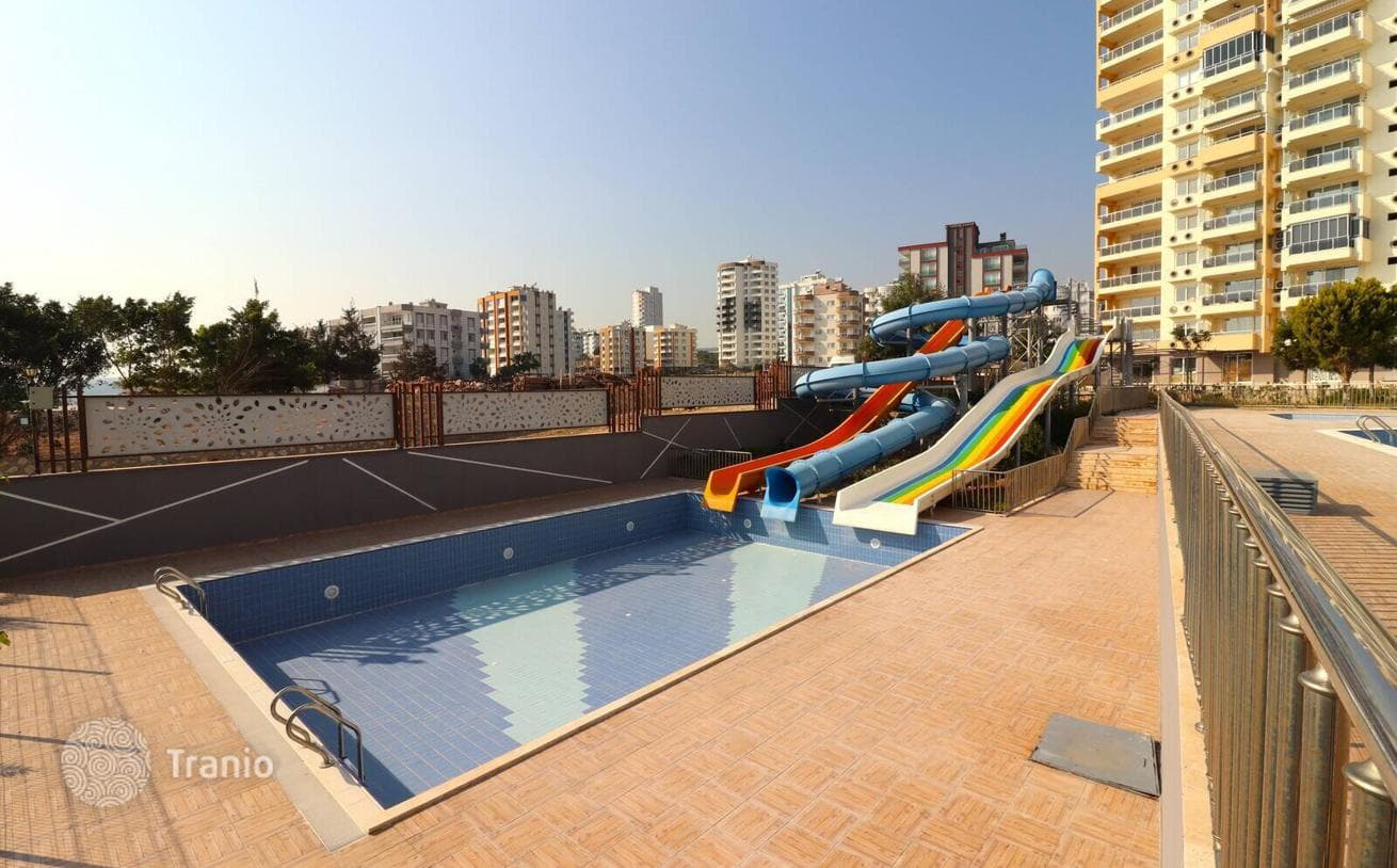 2-Bedroom (2+1) Apartments with Private Beach and Water Park in Mersin