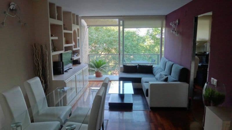 2-Bedroom Apartment in Barcelona, photo 4