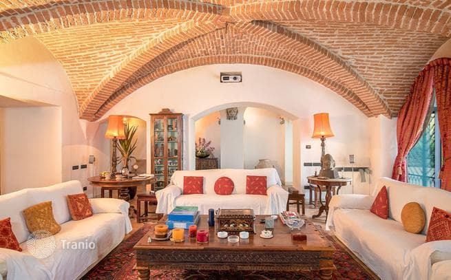 Luxury 2-Bedroom Apartment in Florence, photo 3
