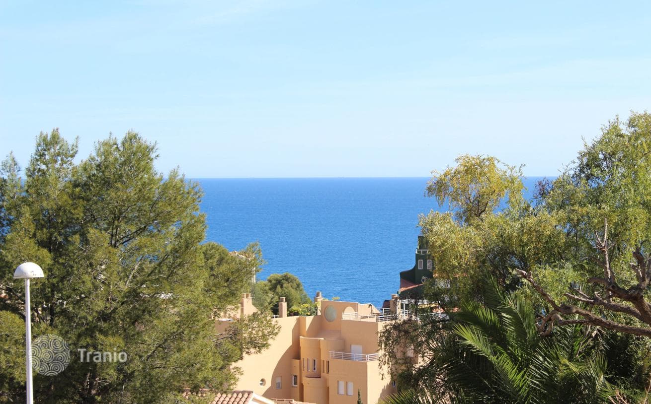 6-Bedroom House with Panoramic Sea Views in Calpe, photo 4