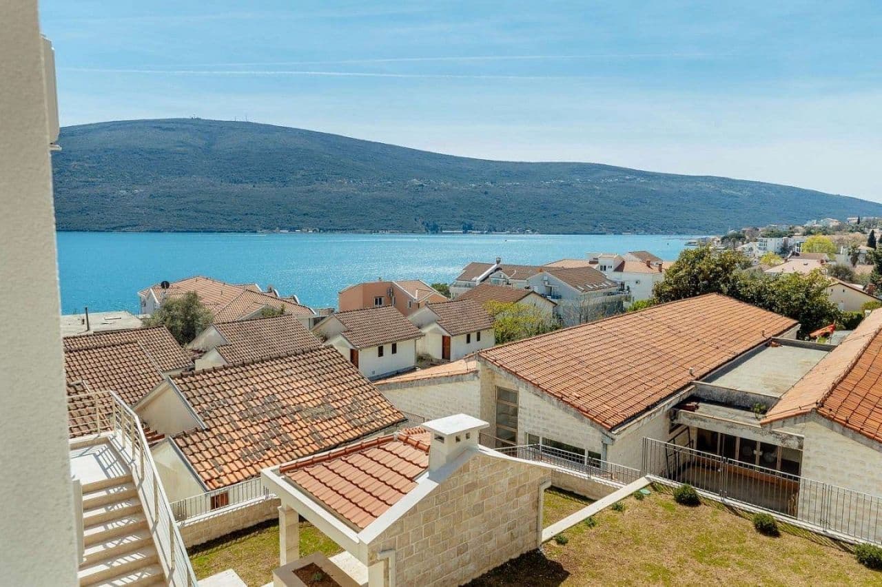 1-Bedroom Apartment in Baosici, Montenegro