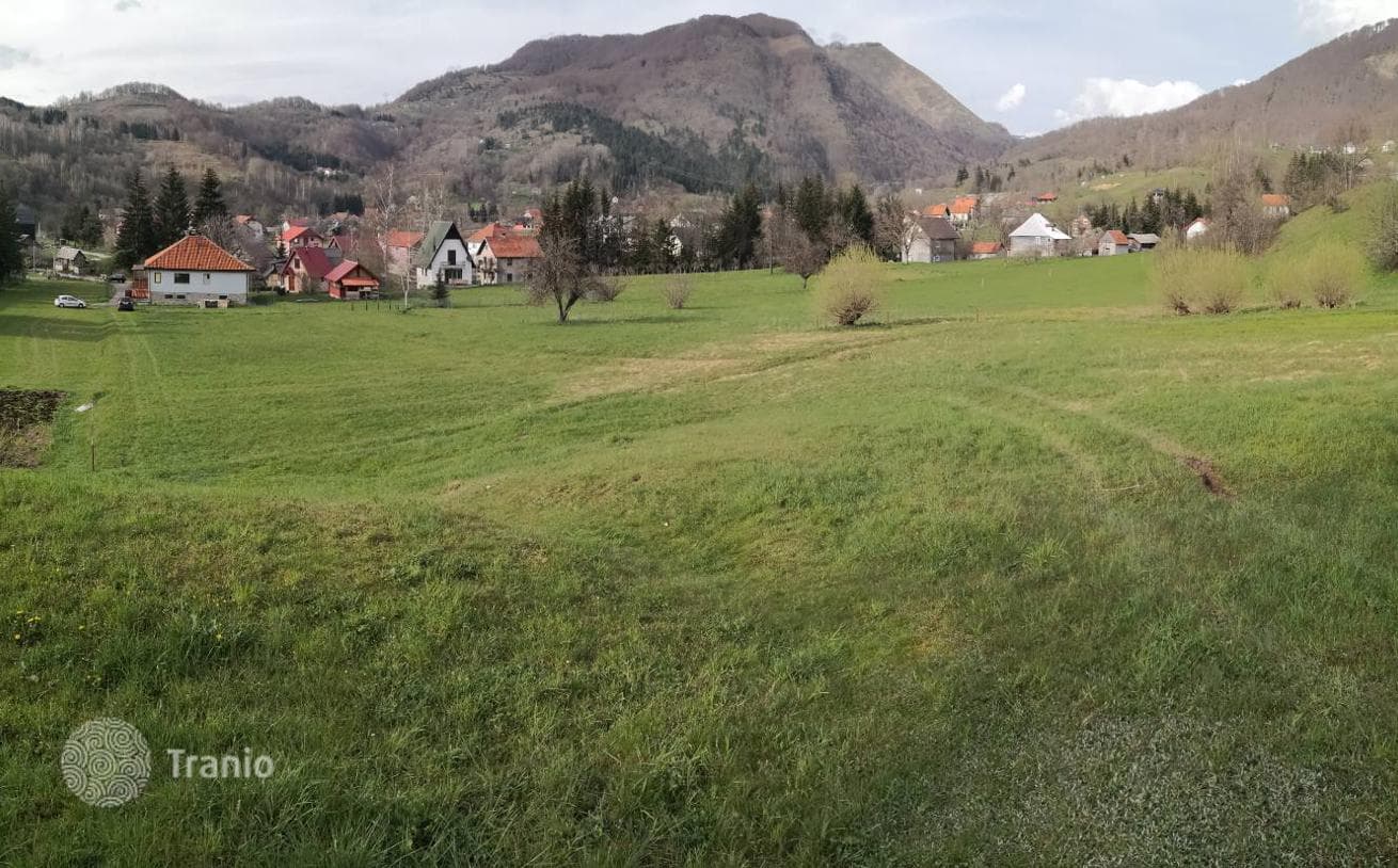 Три земельных участка недалеко от центра Колашина, Черногория, фото 5