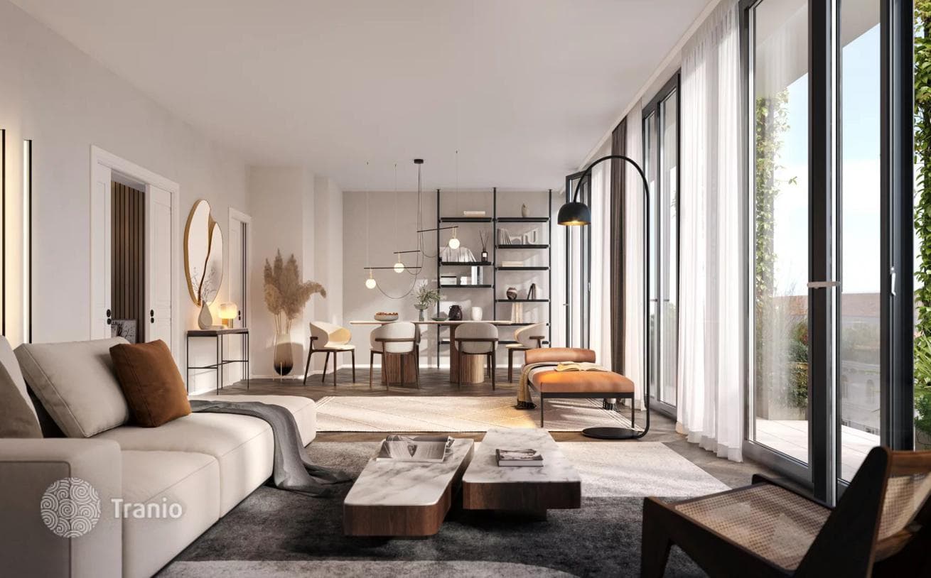 2-Bedroom Penthouse in Milan, photo 2