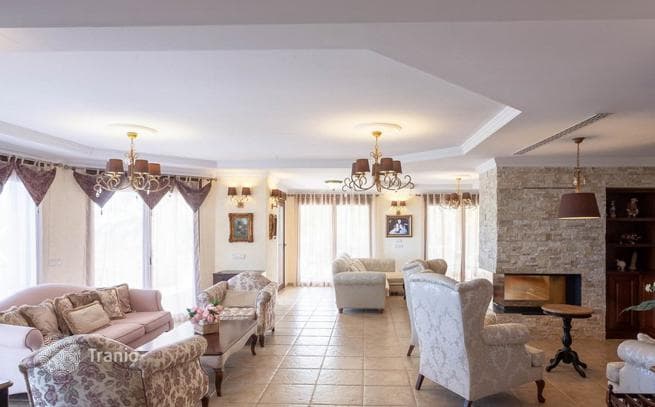 4-Bedroom Villa with Private Pool and Sea View in Altea, photo 2