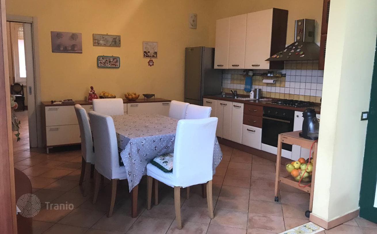 Townhouse with Garden and Terrace in Acireale, Sicily, photo 2