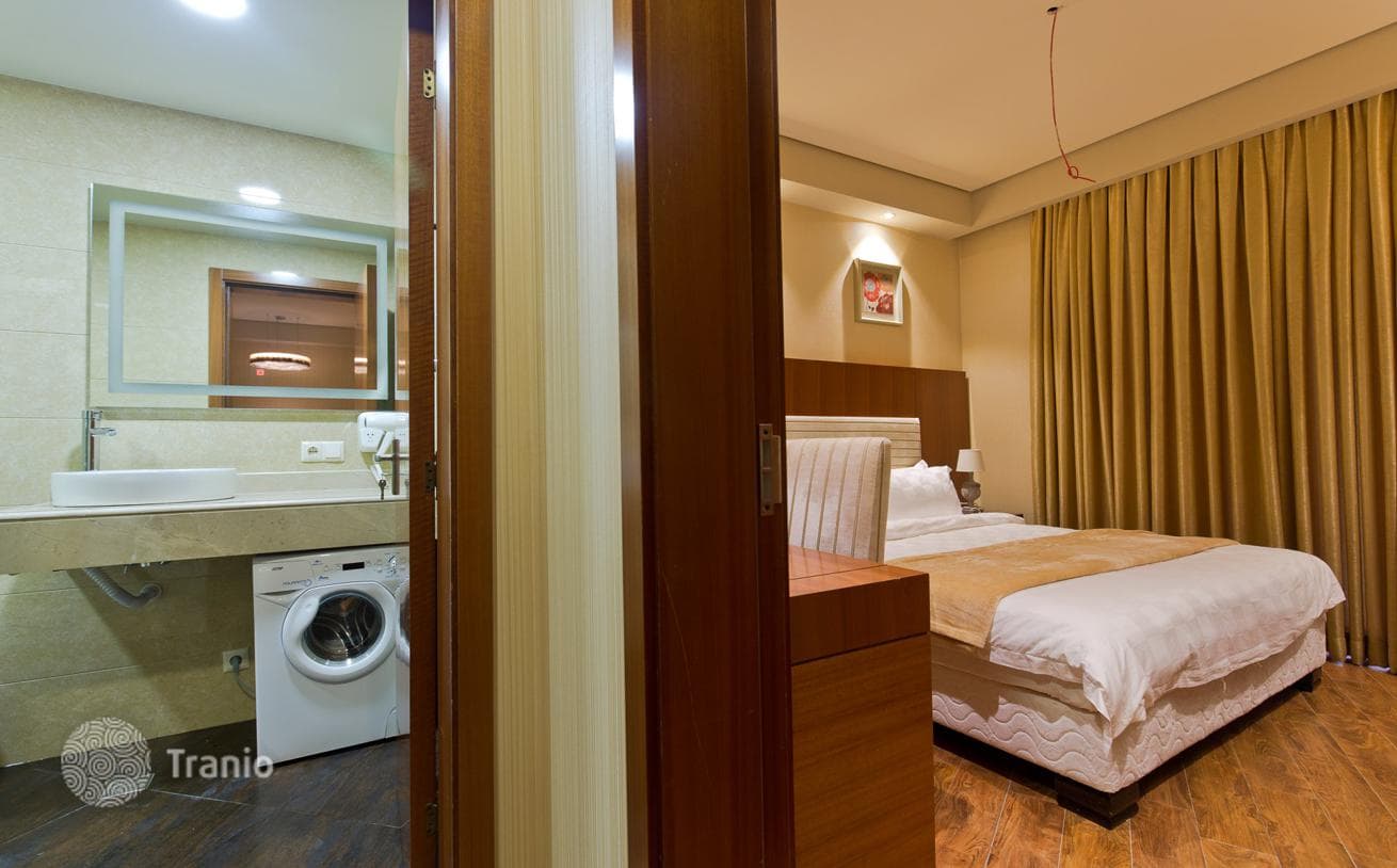 Luxury 62 m² Apartment in Batumi with Entertainment Complex, photo 4