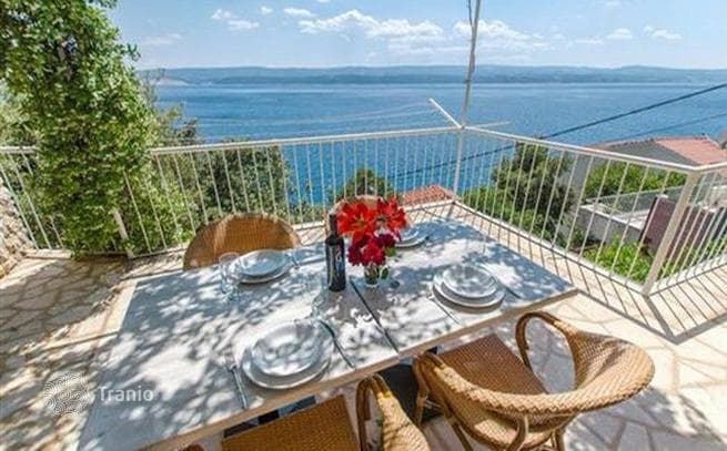 3-Bedroom House in Omis, photo 3