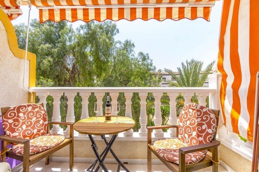 2-Bedroom Apartment in Punta Prima