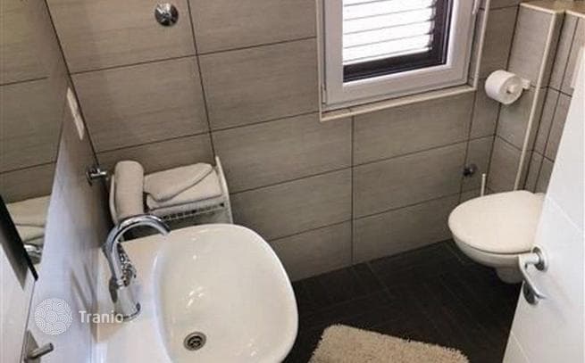 3-Bedroom House in Omis, photo 4
