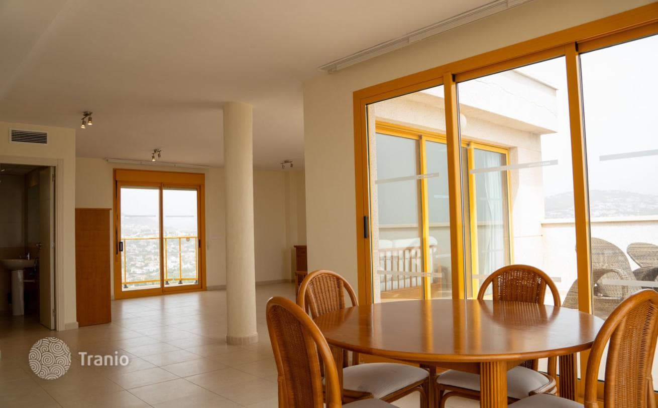 2-Bedroom Penthouse 100 m from Levante Beach in Calpe, photo 5