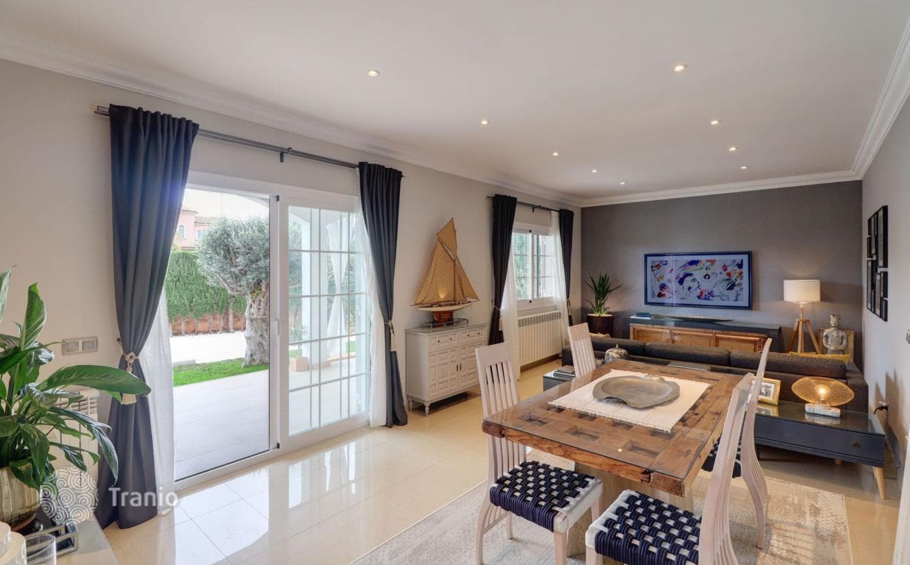3-Bedroom Villa in Sa Torre