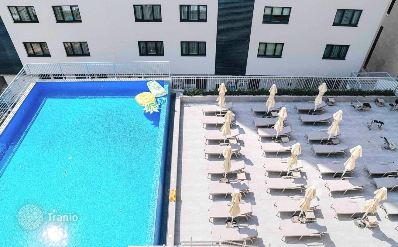 1-Bedroom Apartment with Pool View in Rafailovici, Budva, photo 5
