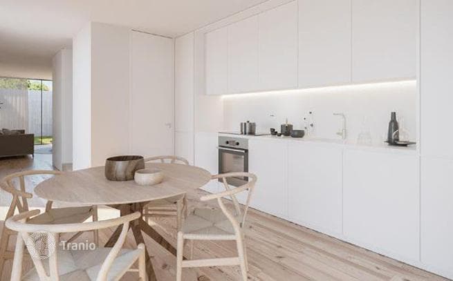 New Apartments with Shared Garden and Pool in Porto City Center, photo 3