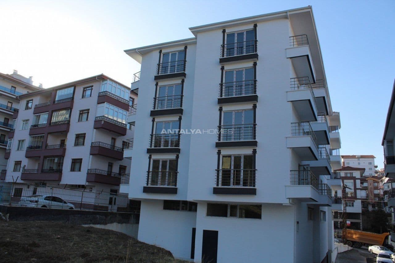 3-Bedroom Apartment in Kecioren, Ankara, photo 3