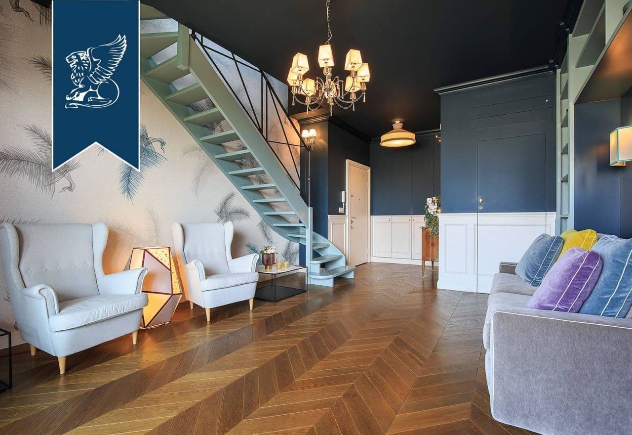 5-Bedroom Apartment in Milan, photo 3