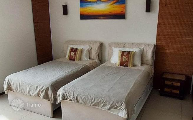 1-Bedroom Condo with 250 m² in Bang Tao, Phuket