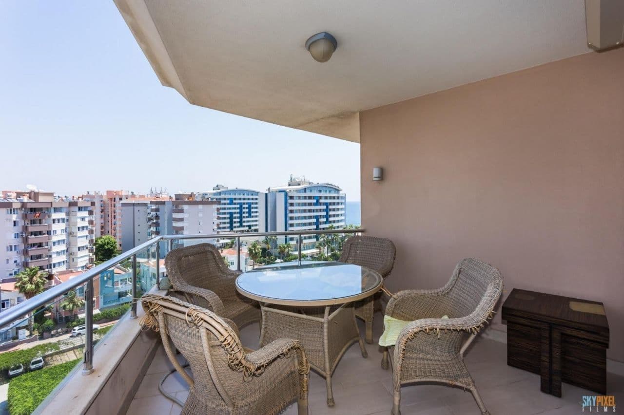 3-Bedroom Apartment in Antalya, photo 2