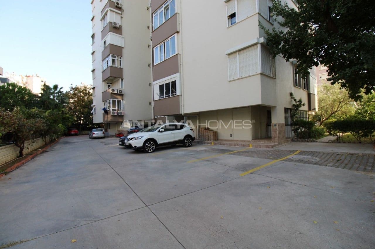 3-Bedroom Apartment in Muratpasa, Antalya, photo 2