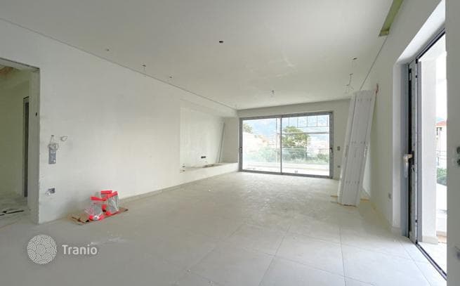 New Apartment with Parking 900 m from the Beach in Kalamata, Peloponnese, photo 5