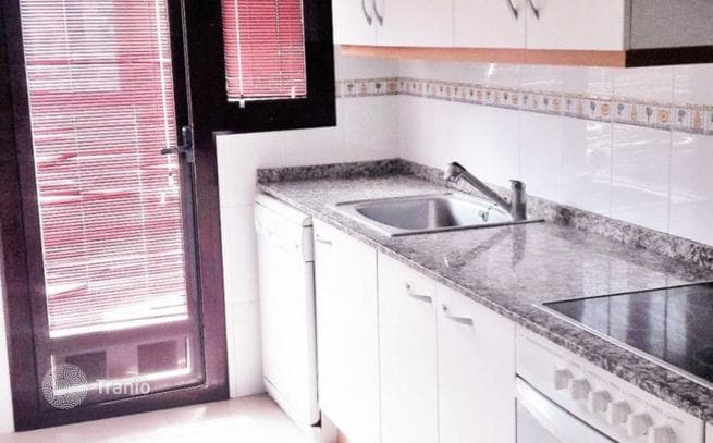 2-Bedroom Apartment with Terrace and Shared Pool in Valencia, photo 3