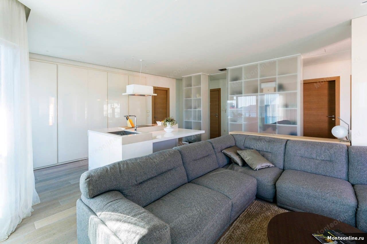 2-Bedroom Penthouse in Becici, Budva, photo 5
