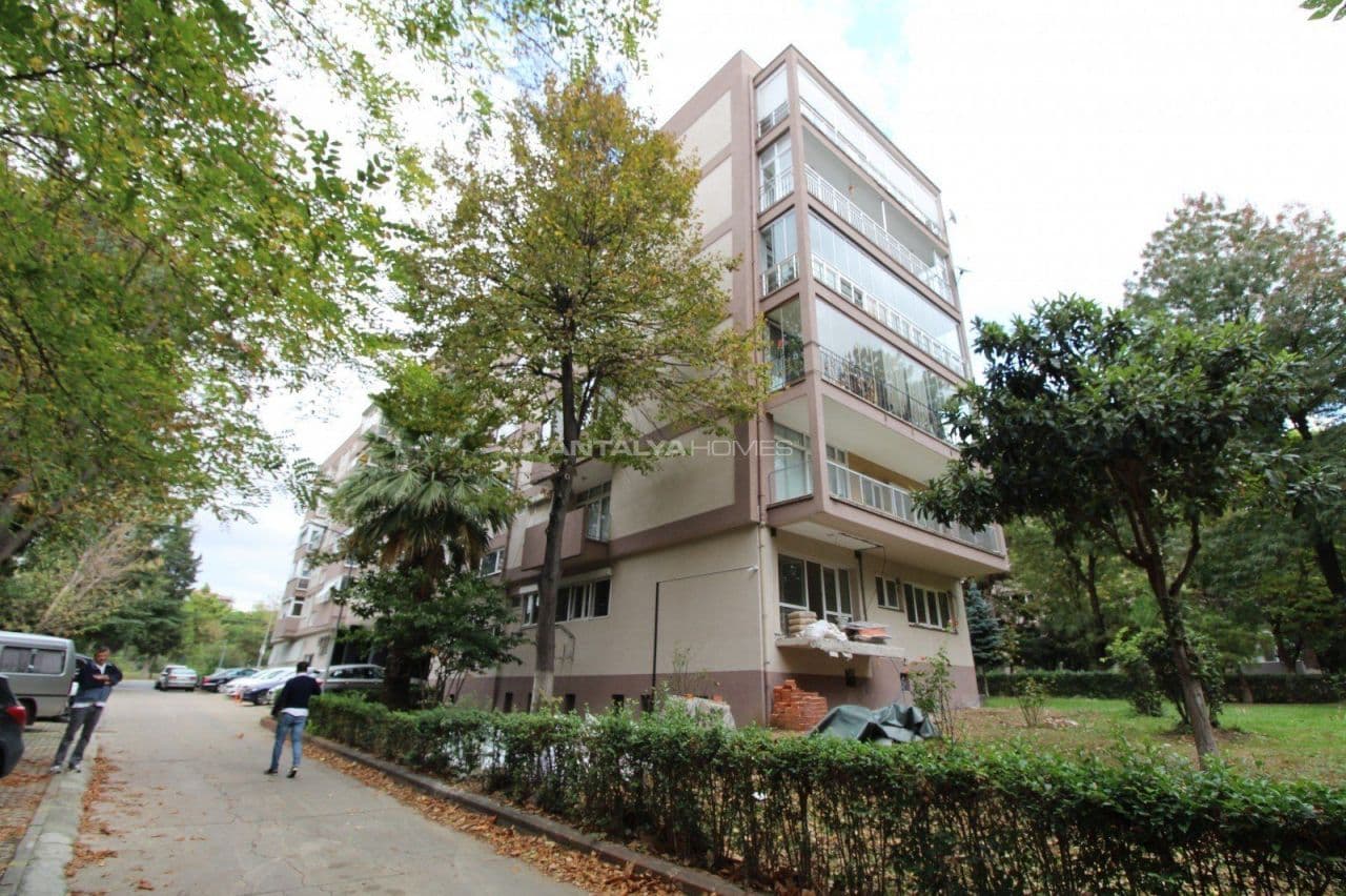 3-Bedroom Apartment in Bakirkoy, Istanbul