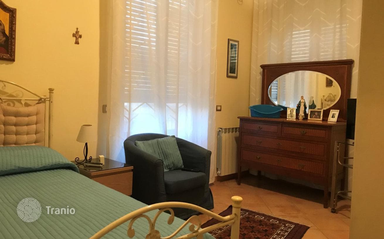 Townhouse with Garden and Terrace in Acireale, Sicily, photo 4