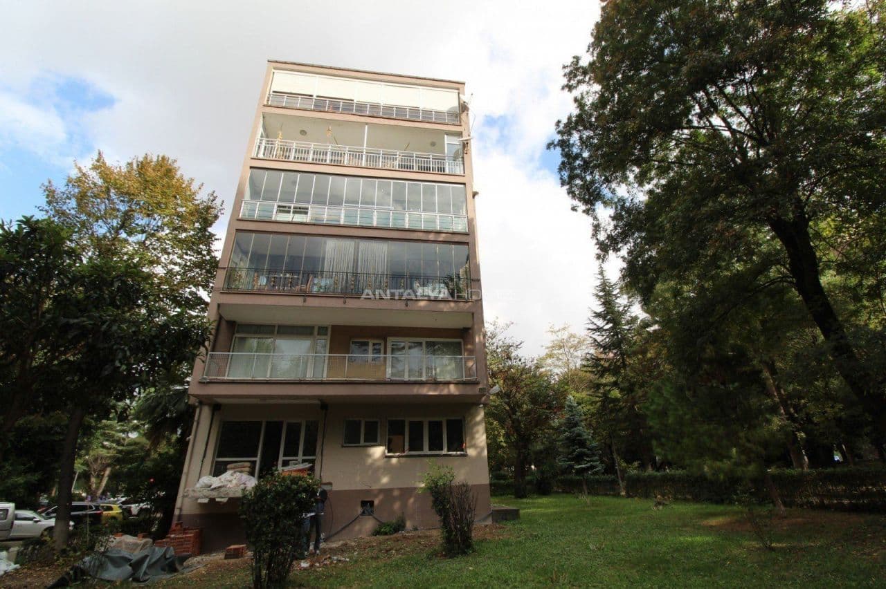 3-Bedroom Apartment in Bakirkoy, Istanbul, photo 3
