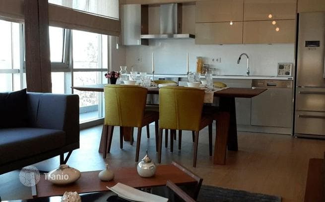 Spacious Apartment with Shared Pool and Gym in Kadikoy, Istanbul