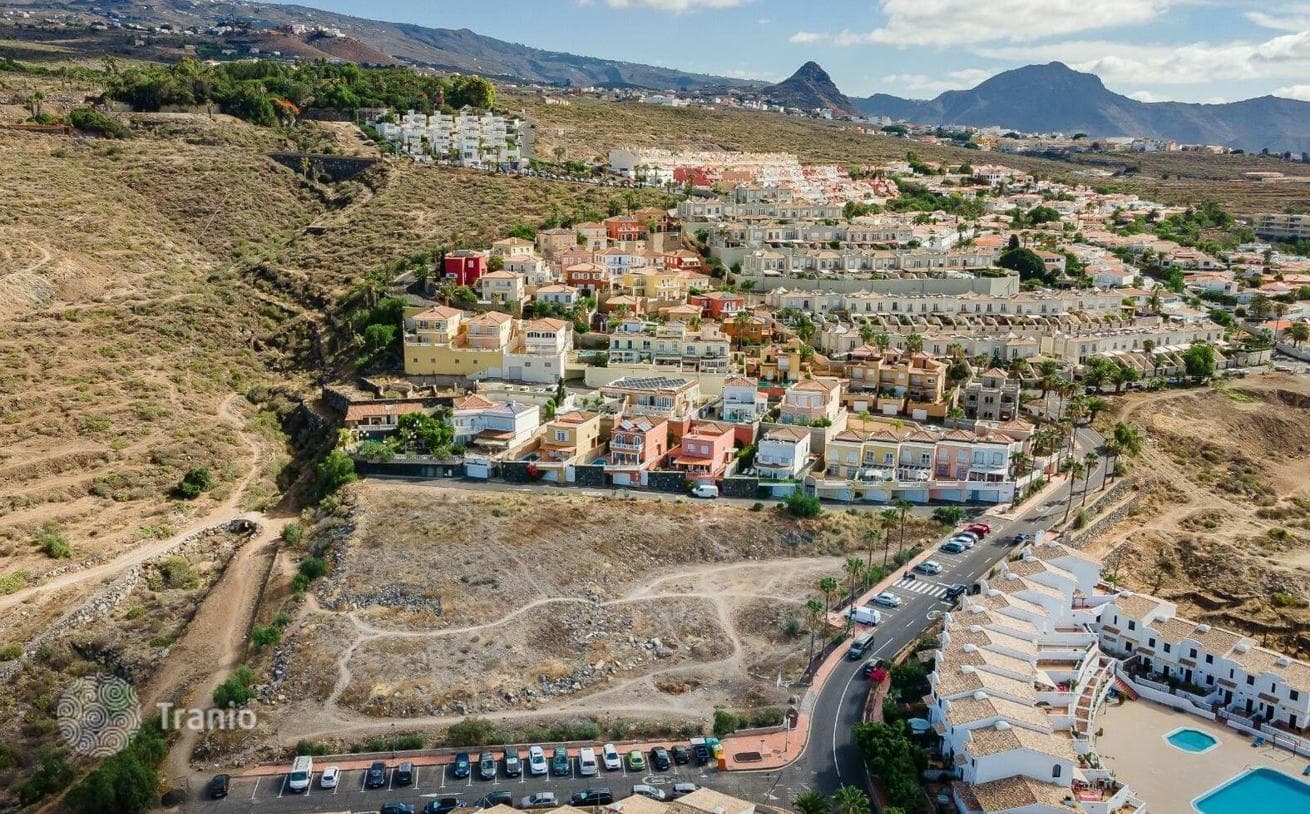 Large Land Plot for Development in Chayofa, Tenerife, photo 5