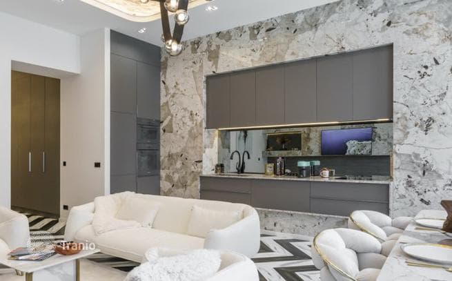 2-Bedroom Luxury Apartment with Danube View near Parliament, Budapest, photo 4