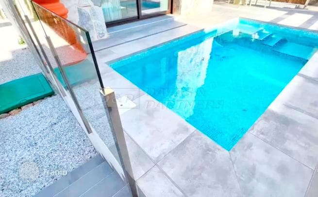 2-Bedroom Villa in Daya de Campomoros, Spain