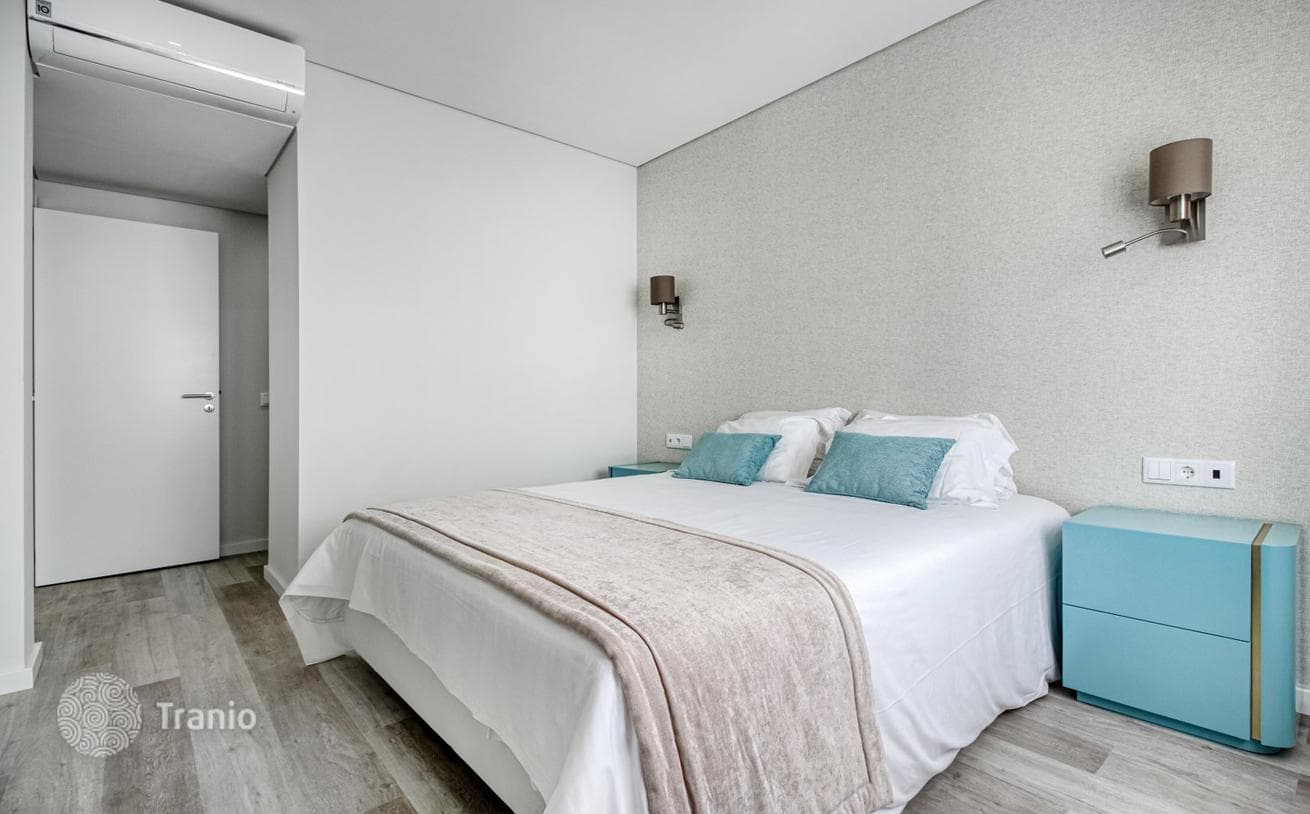 Buy-to-Let 2-Bedroom Apartment with Guaranteed Rental Income in Lagos, Algarve, photo 5