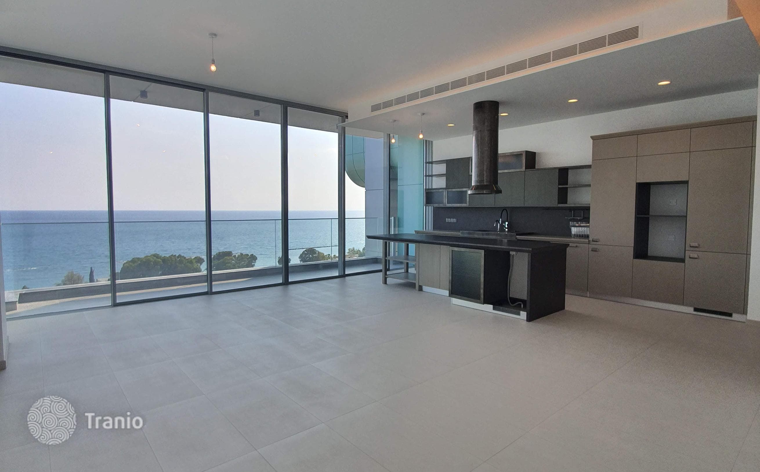 2-Bedroom Penthouse with Private Garden in Limassol, photo 5