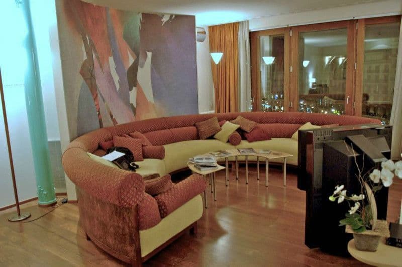 3-Bedroom Apartment in Barcelona, photo 4