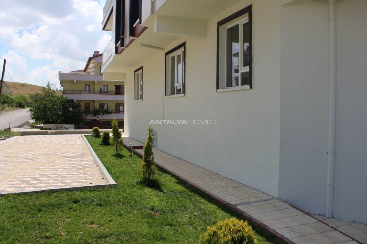 4-Bedroom Apartment in Kecioren, Ankara, photo 5