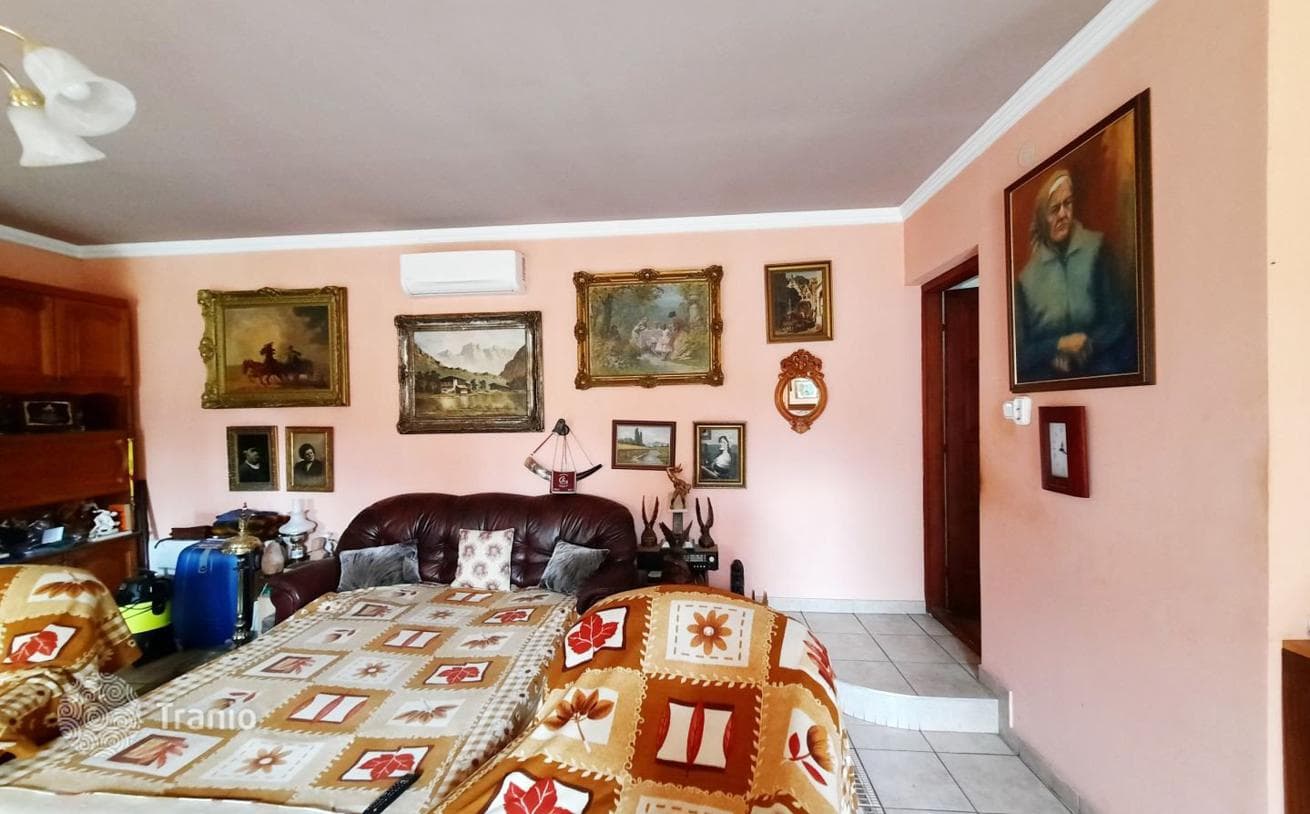 12-комнатный дом в городе 382 м² в Дебрецене, Венгрия, фото 5