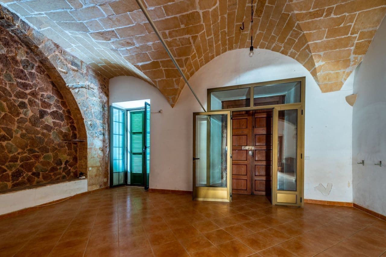 4-Bedroom Townhouse in Campos, Mallorca, photo 3