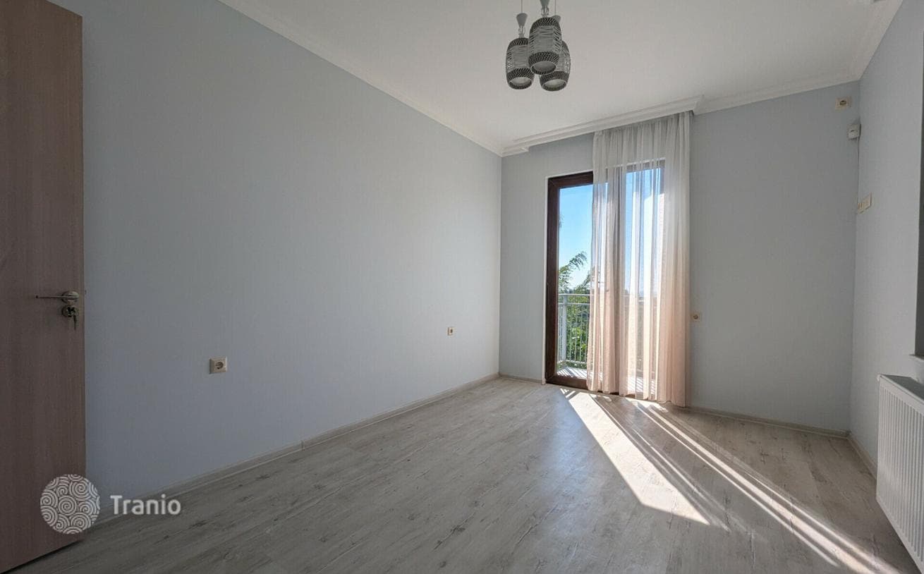 3-Bedroom House with Mountain and Sea Views in Batumi, photo 3