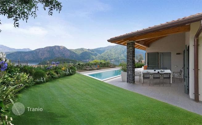 3-Bedroom Villa with Private Pool and Lake View in Lenno, Como